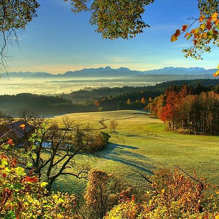 Hotel Zur Schonen Aussicht Feldkirchen-Westerham Esterno foto