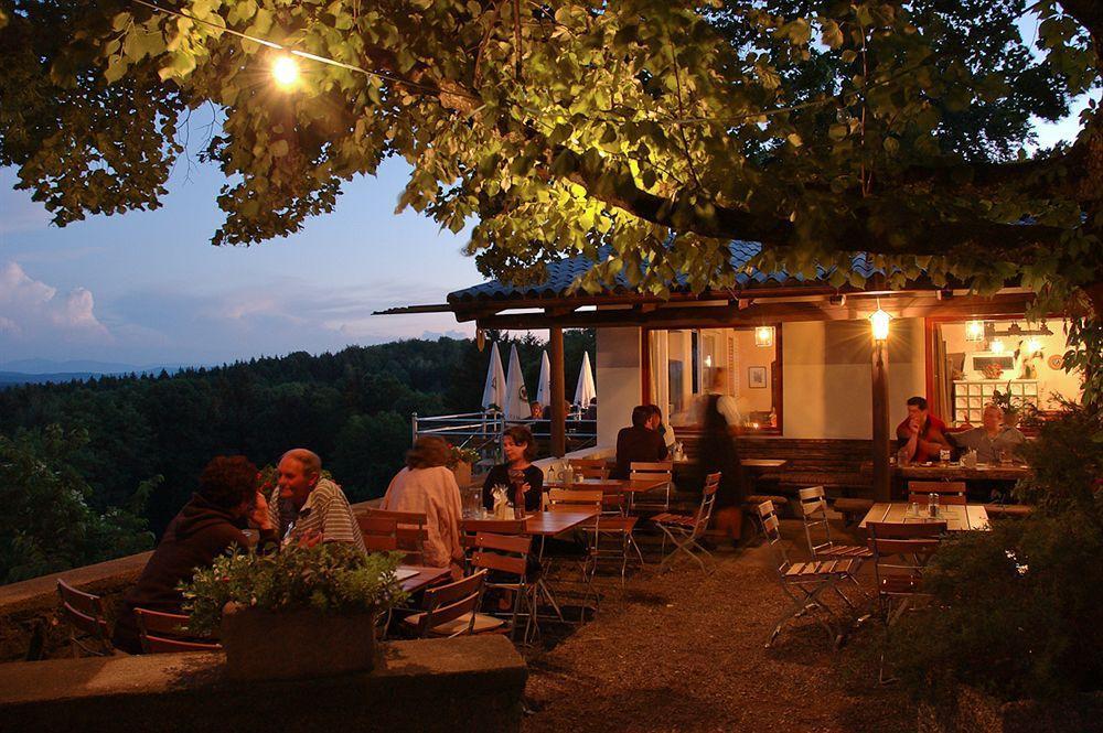Hotel Zur Schonen Aussicht Feldkirchen-Westerham Esterno foto