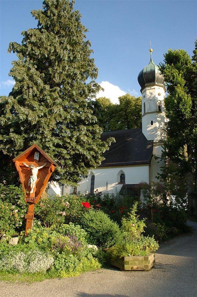 Hotel Zur Schonen Aussicht Feldkirchen-Westerham Esterno foto