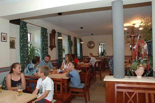 Hotel Zur Schonen Aussicht Feldkirchen-Westerham Esterno foto