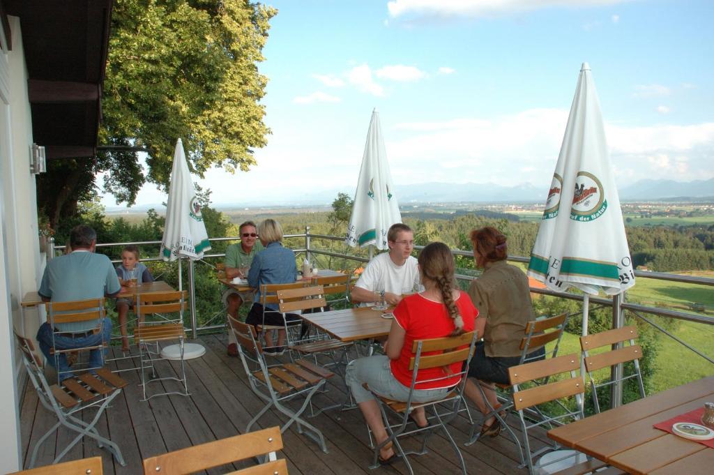 Hotel Zur Schonen Aussicht Feldkirchen-Westerham Esterno foto